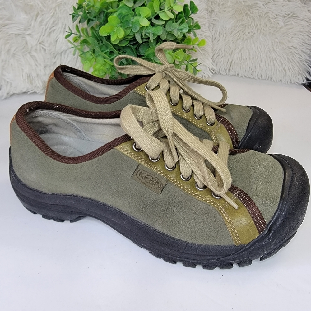 Keen Hiking Suede Sneakers